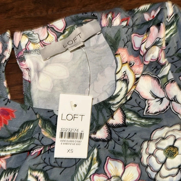 NWT Loft Short Sleeve Dress (XS) - Picture 4 of 5